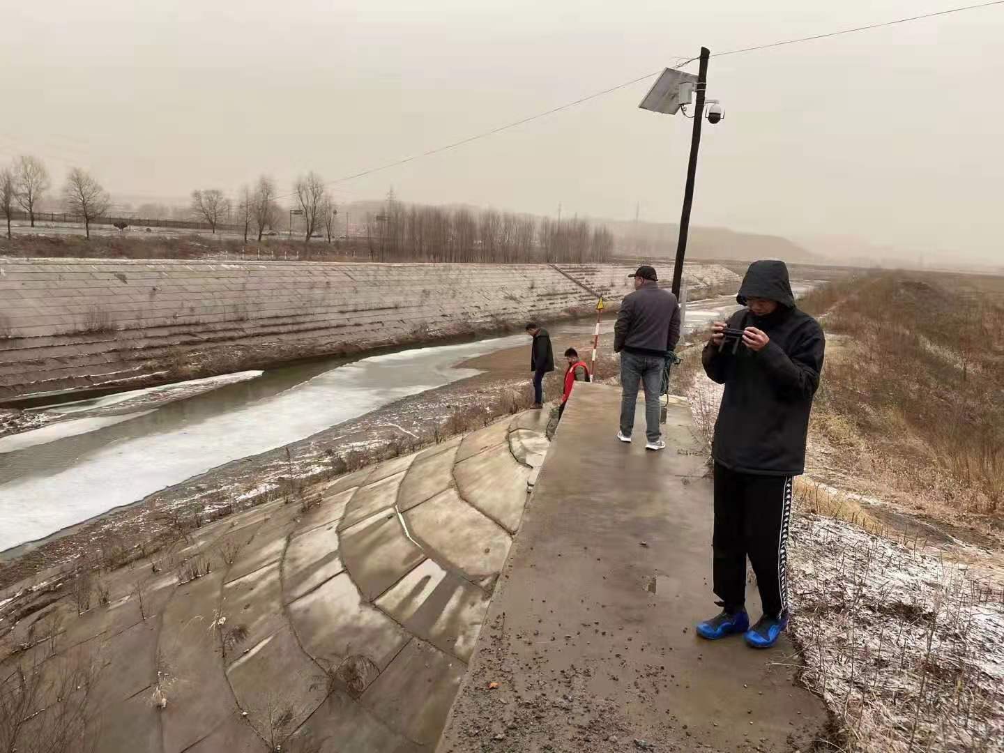 中科智航无人机在河道巡检和水质检测的运用